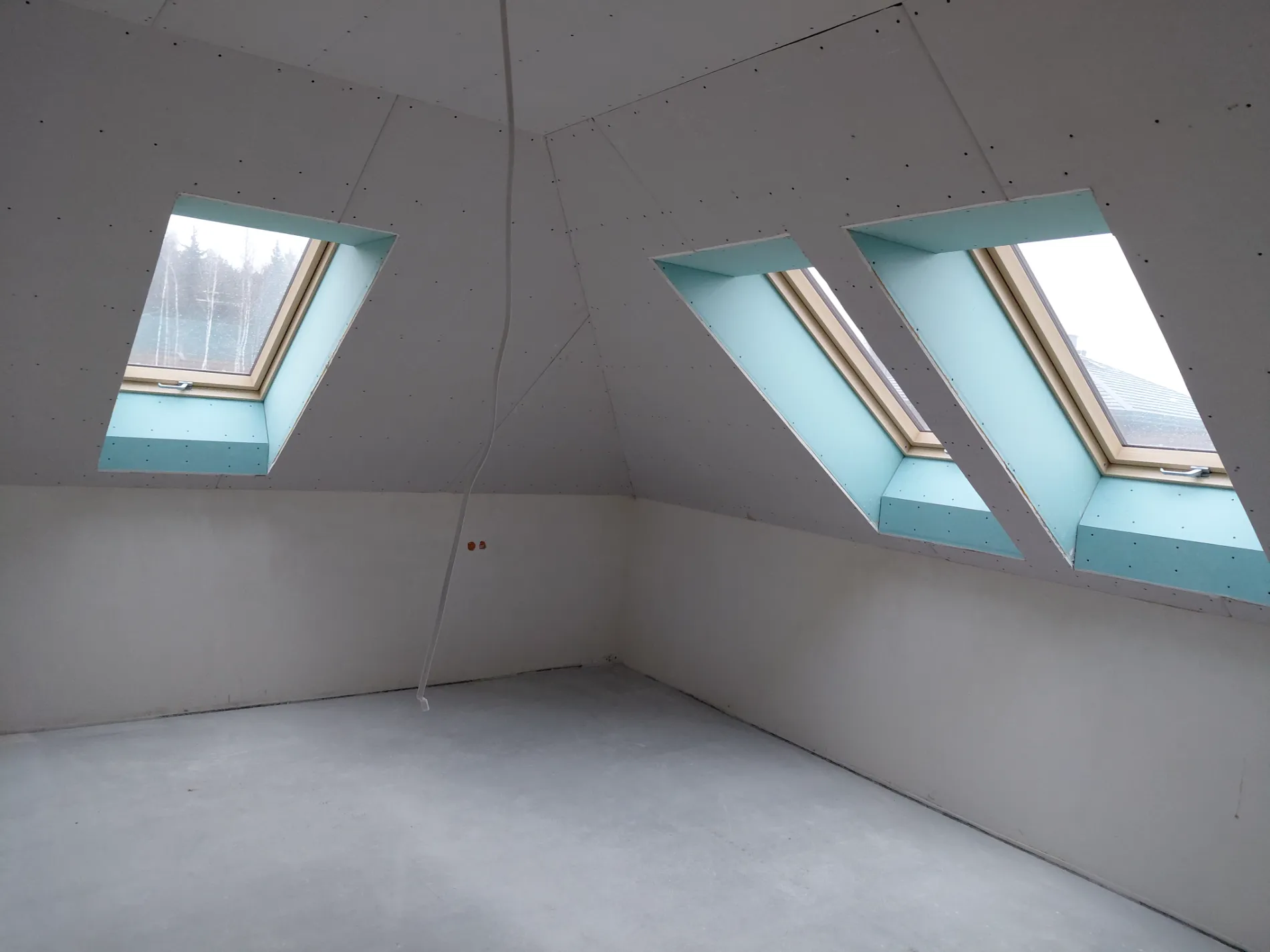 zabudowa poddasza z ociepleniem realizacja IZO PLUS